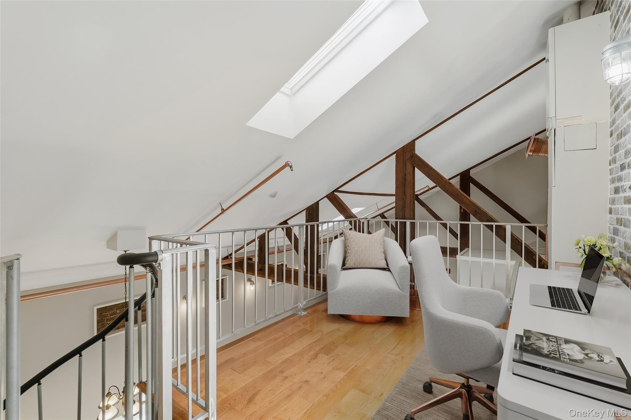 88 Broadway Unit: PH4 thumbnail 23
