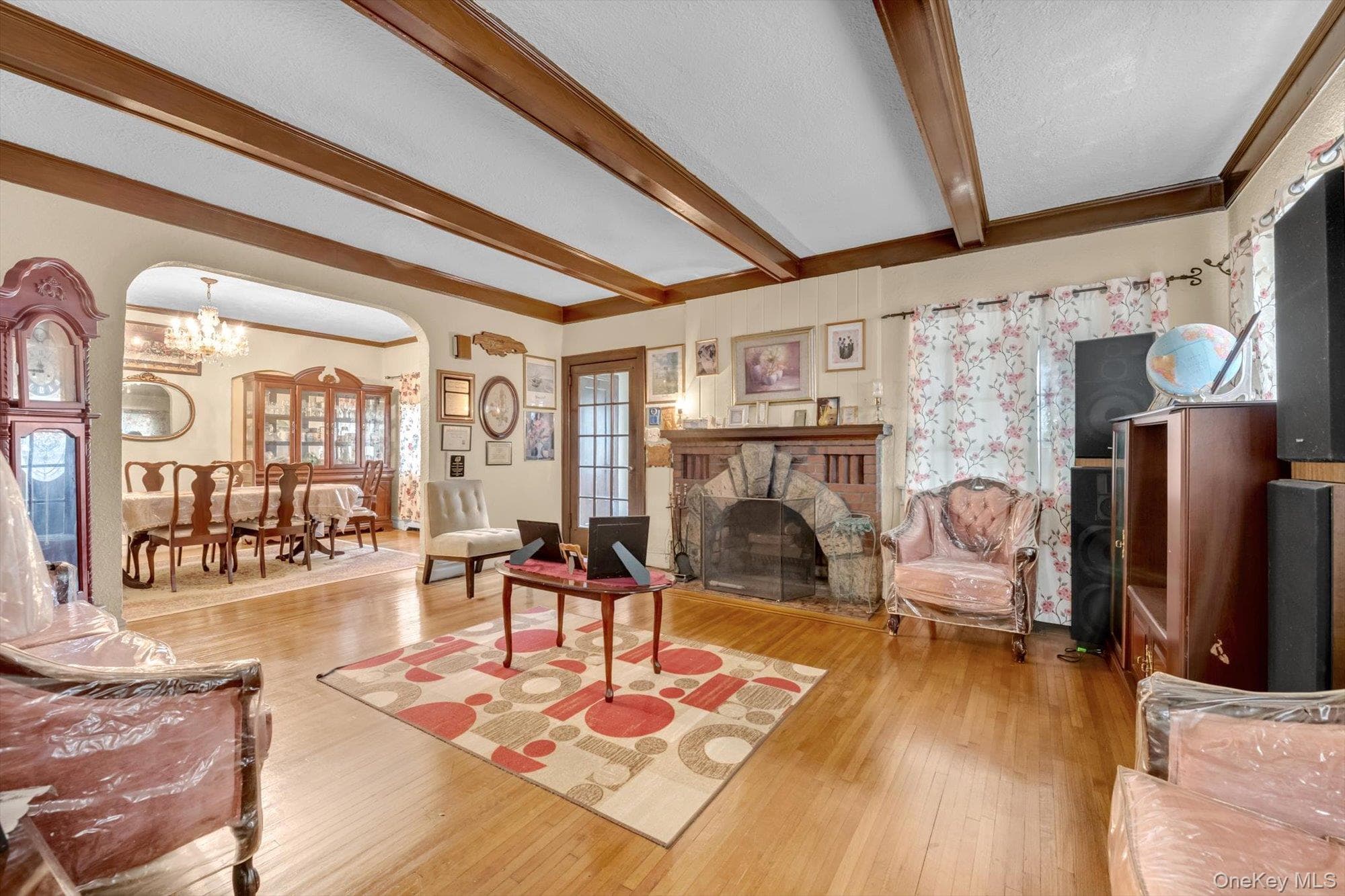 1509 Hewlett Avenue thumbnail 3