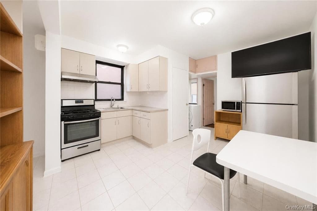 815 Avenue U thumbnail 12