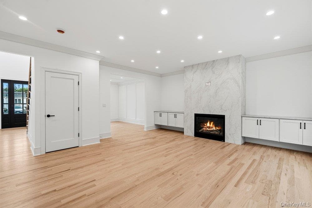 93 Morton Boulevard thumbnail 11