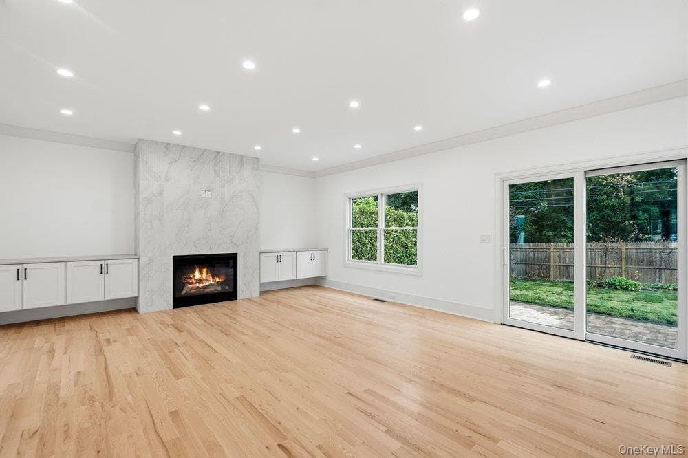 93 Morton Boulevard thumbnail 8