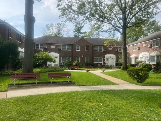 249-32 63rd Avenue Unit: 41227 thumbnail 3