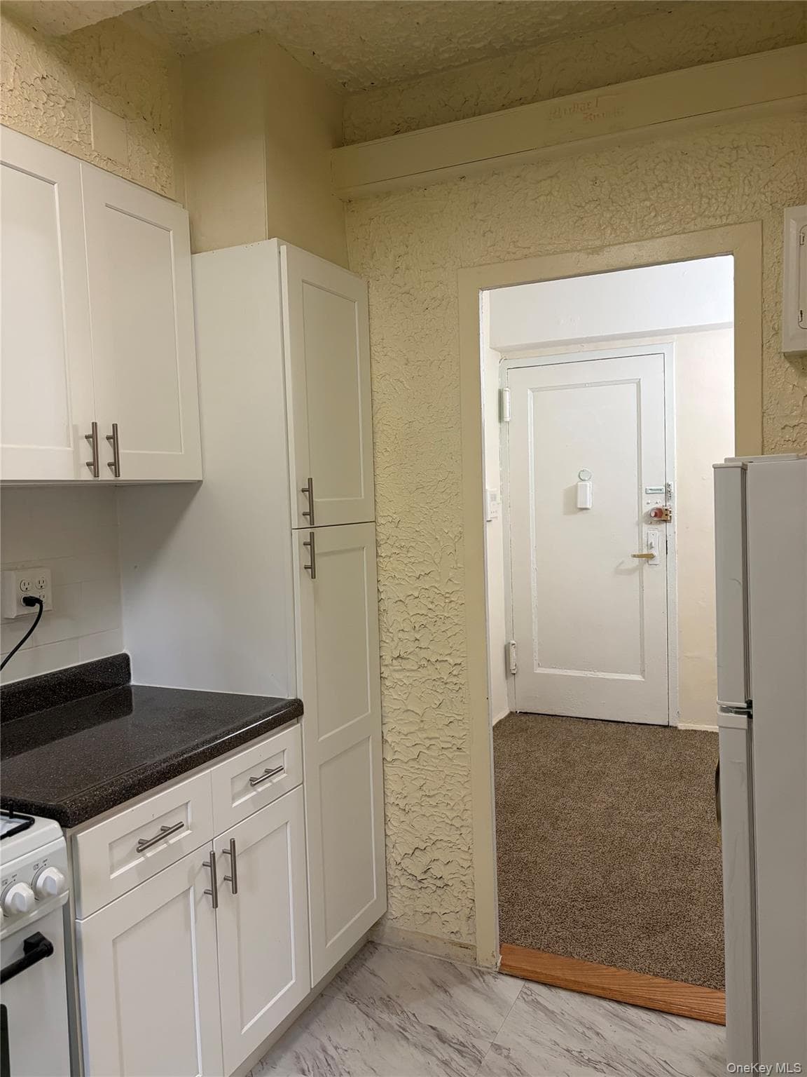 1563 Metropolitan Avenue Unit: ME thumbnail 2
