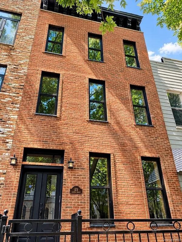 173 Cooper Street Unit: TH thumbnail 8