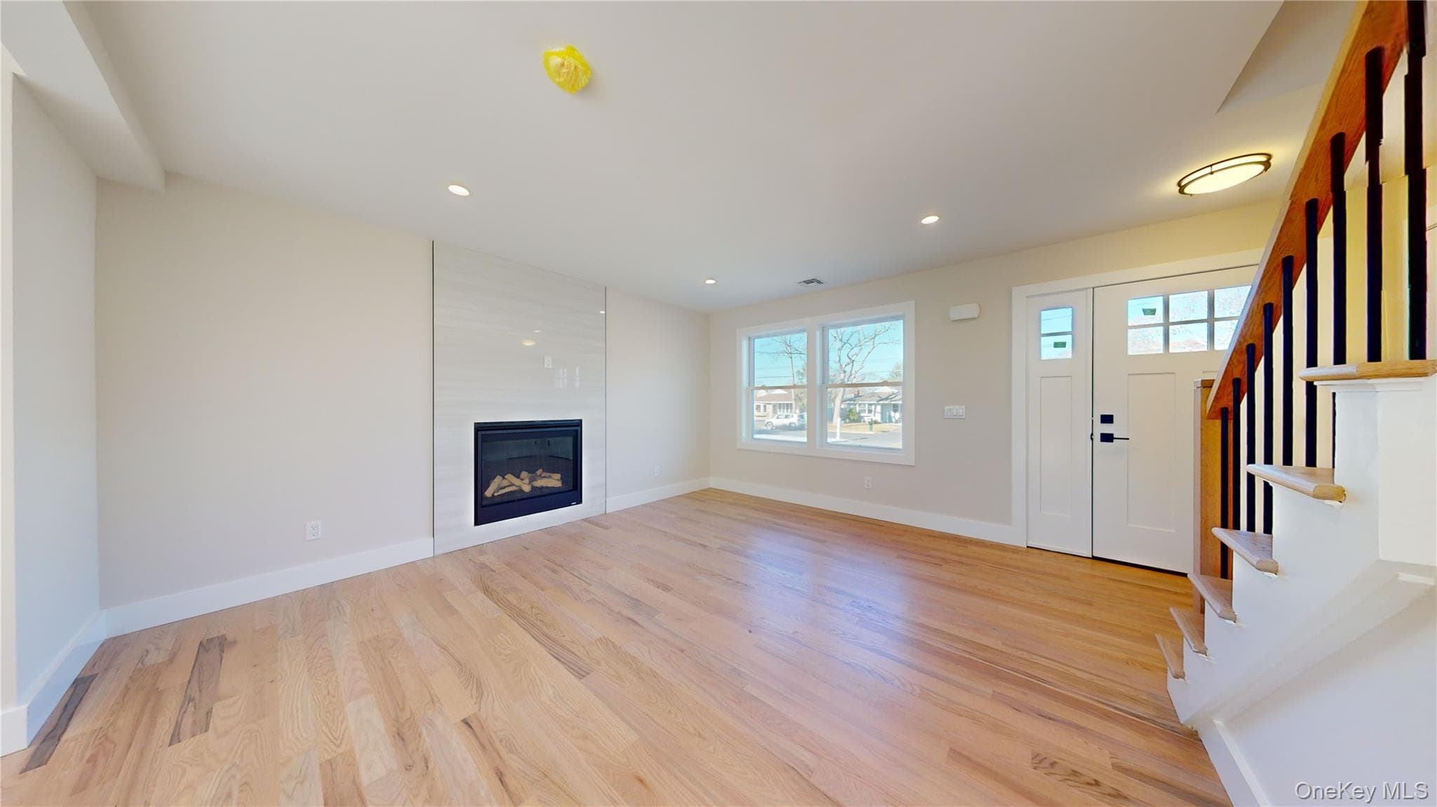 66 W Rugby Drive thumbnail 2