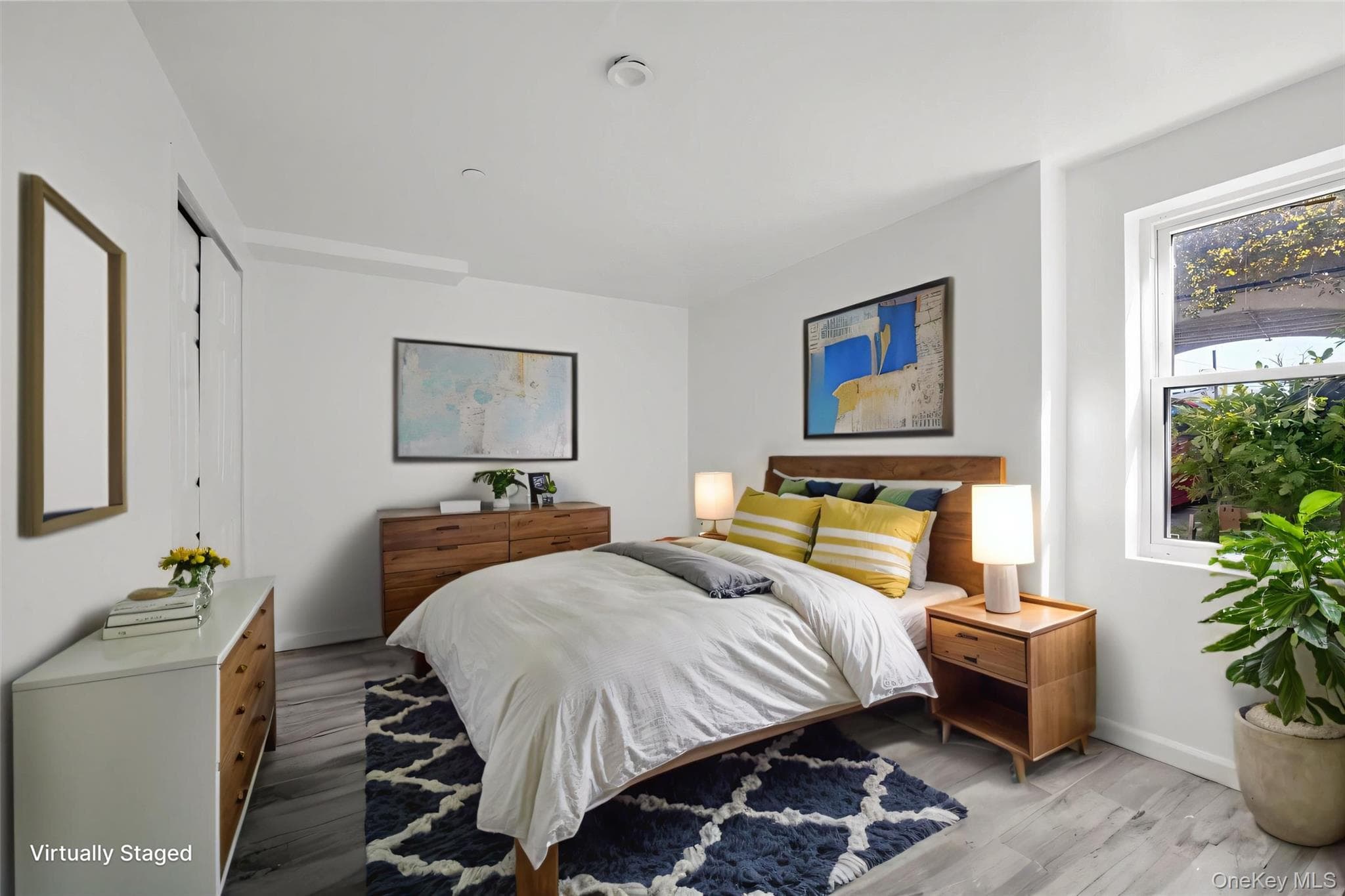 2437 Beach Channel Drive thumbnail 9