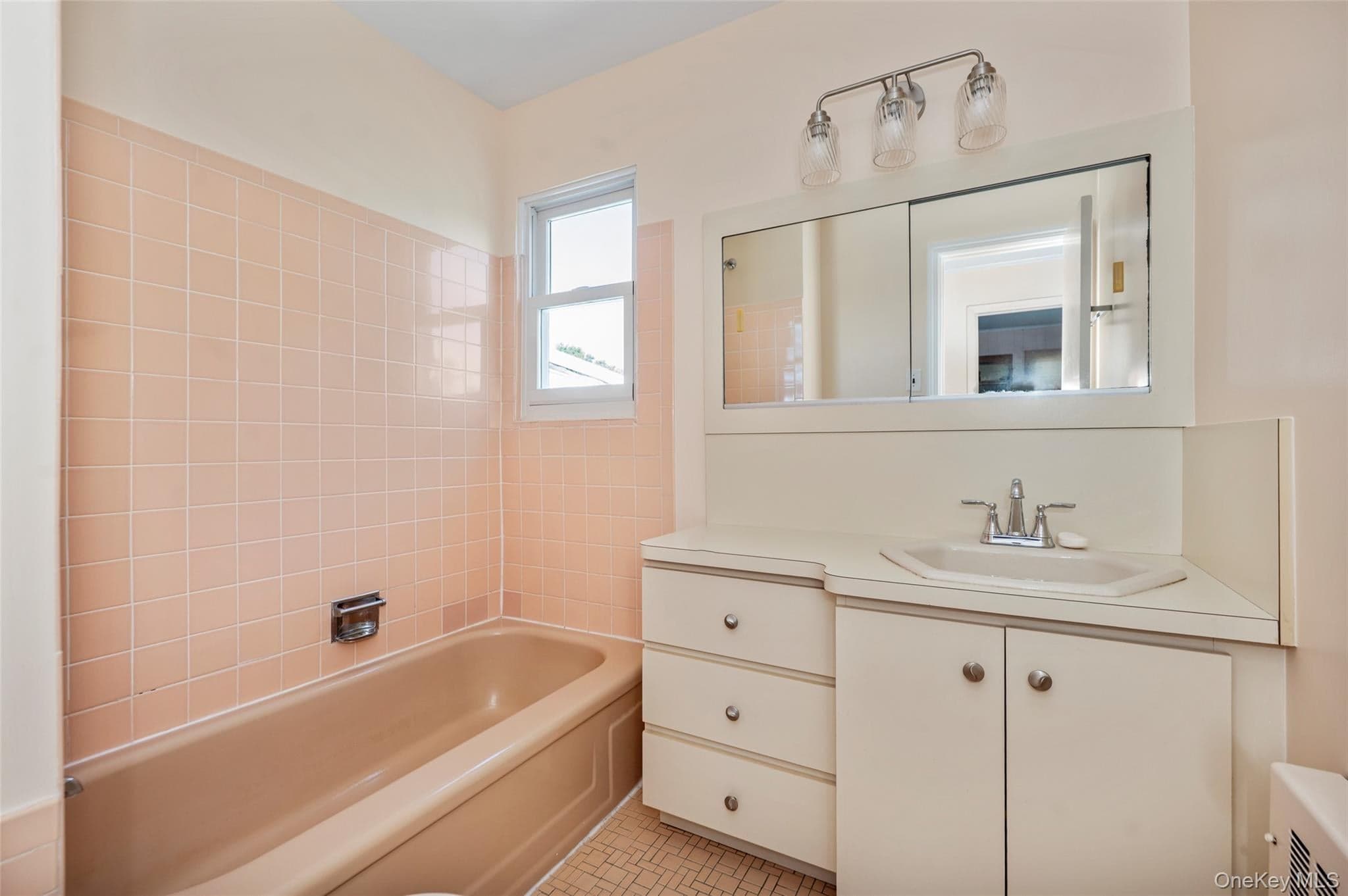 190 W Waukena Avenue thumbnail 16