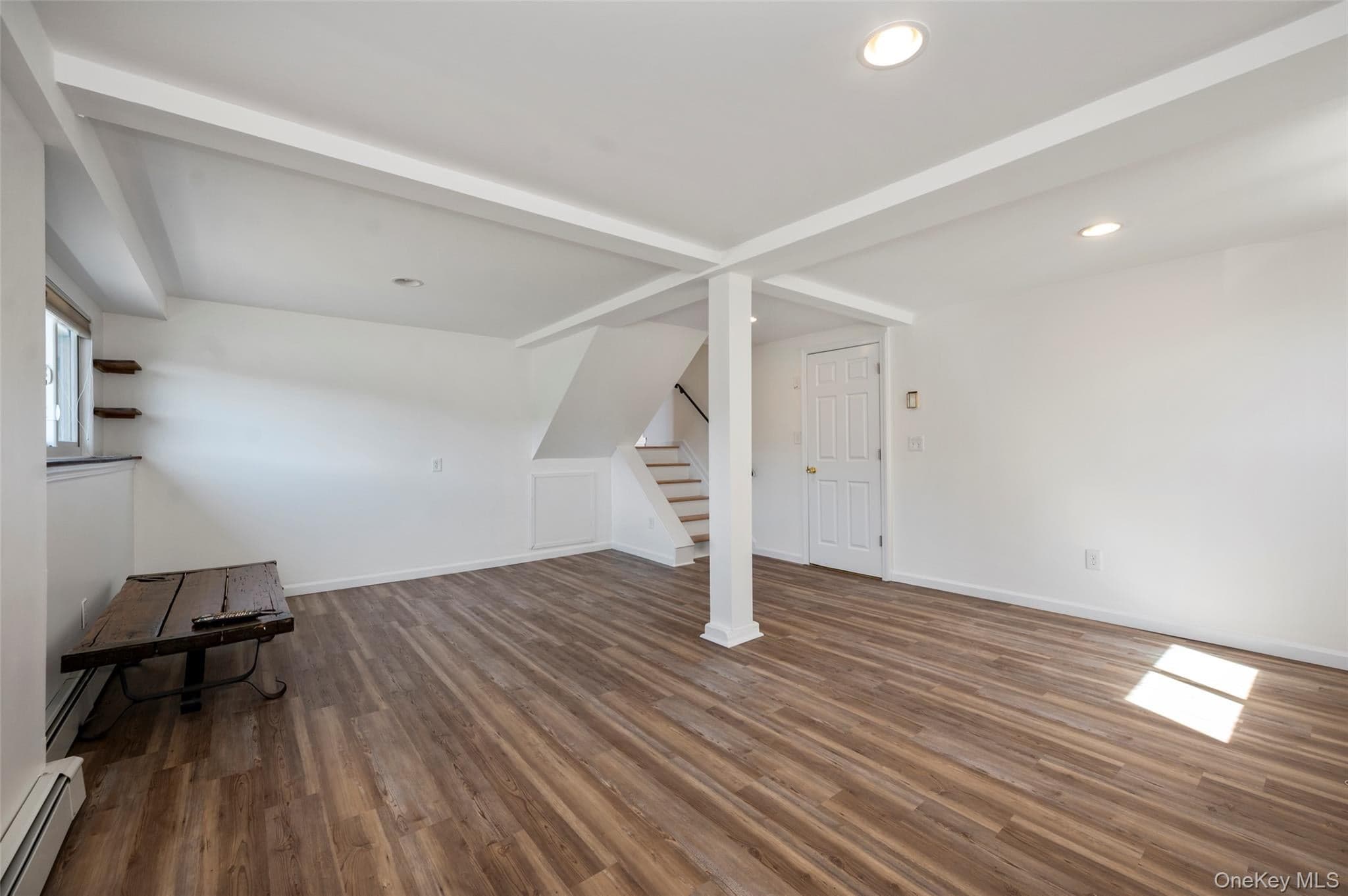 190 W Waukena Avenue thumbnail 18