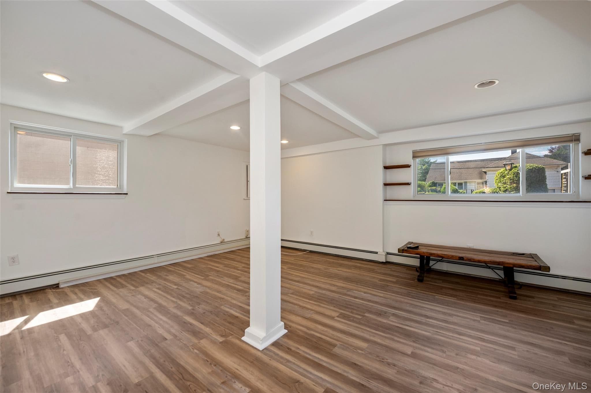 190 W Waukena Avenue thumbnail 17