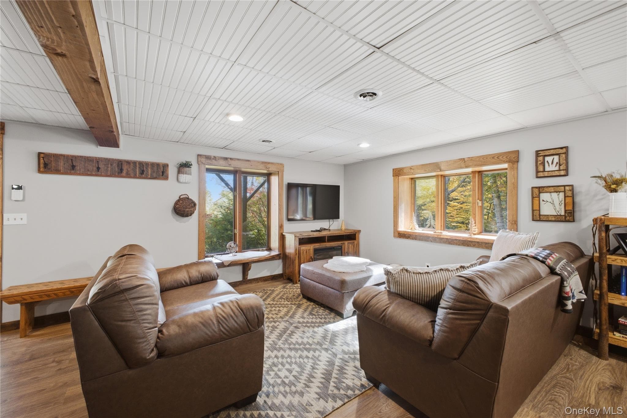 111 Bowen Hill Road thumbnail 20