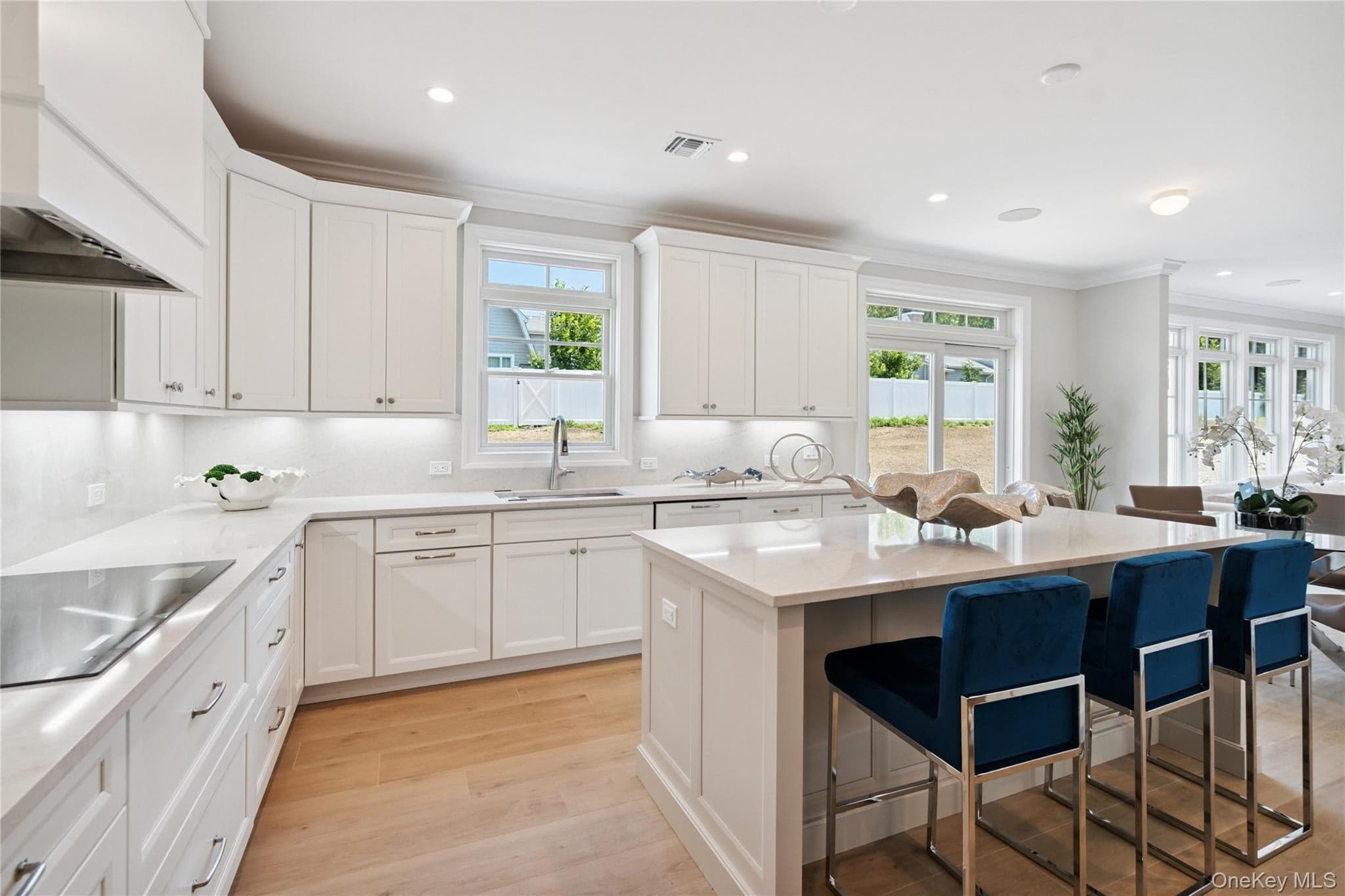 46 Plainview Road thumbnail 15