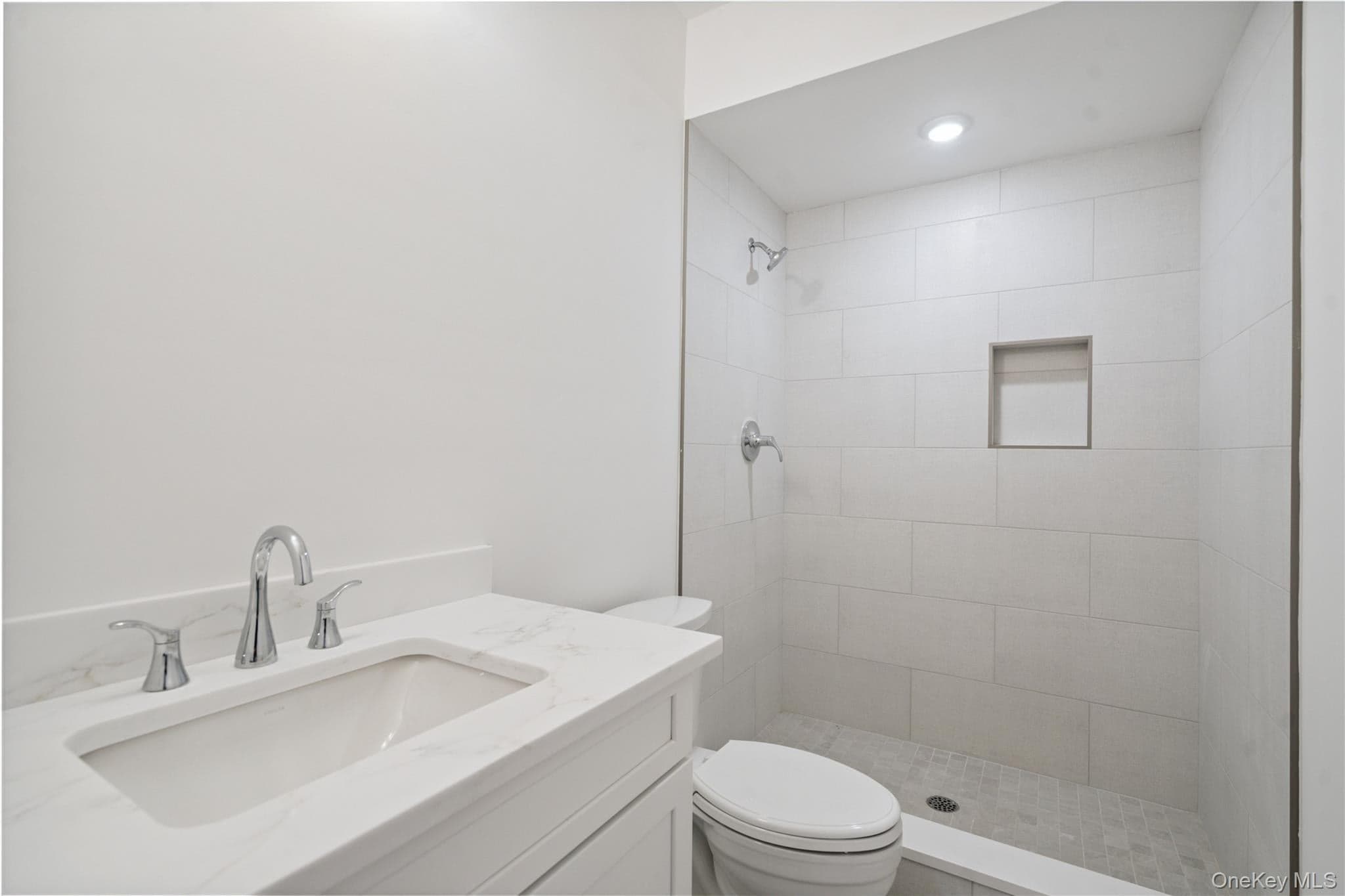 46 Plainview Road thumbnail 37