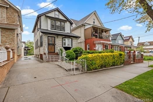 10257 189th Street thumbnail 8