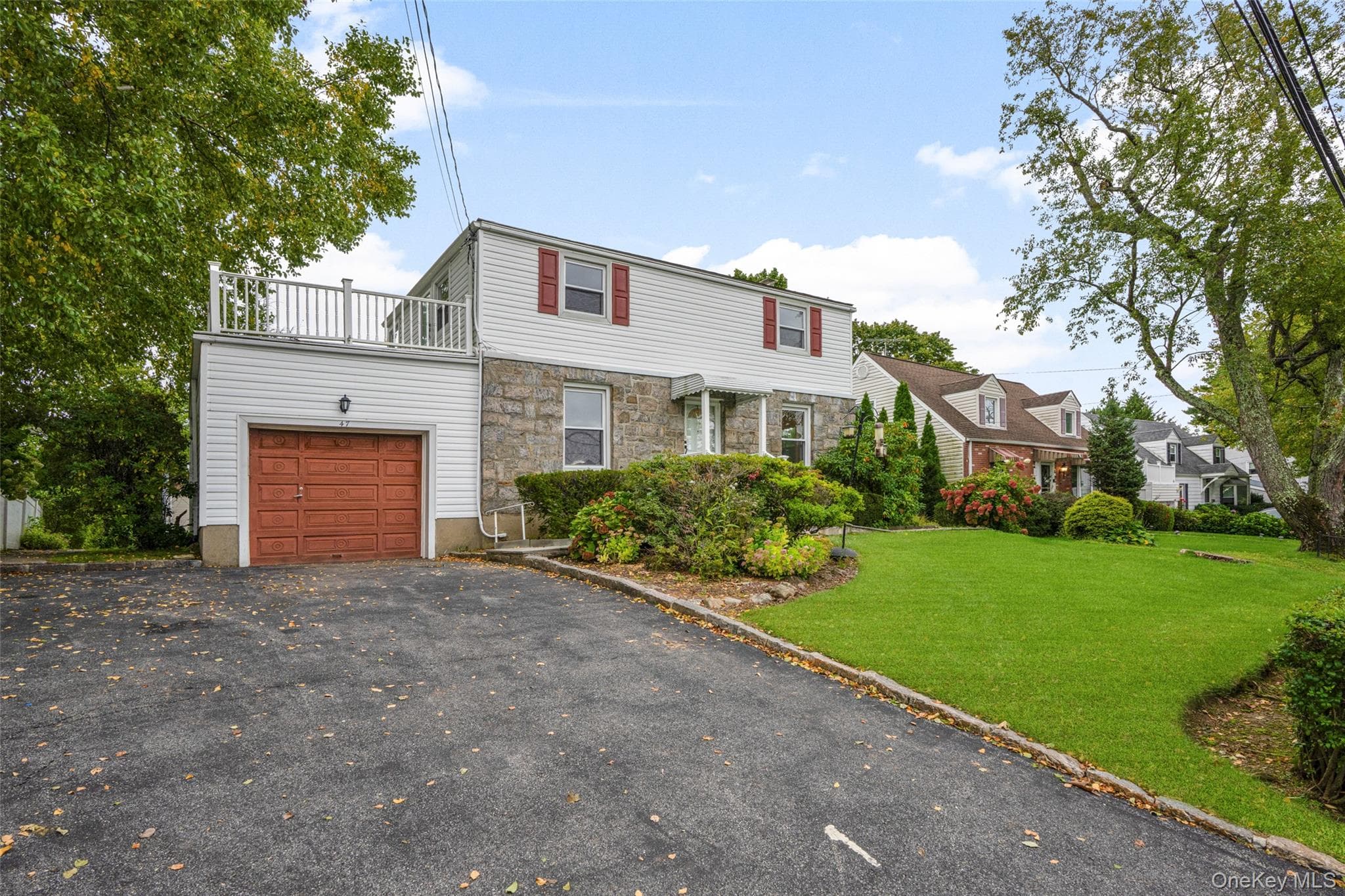 47 Whitman Road thumbnail 23