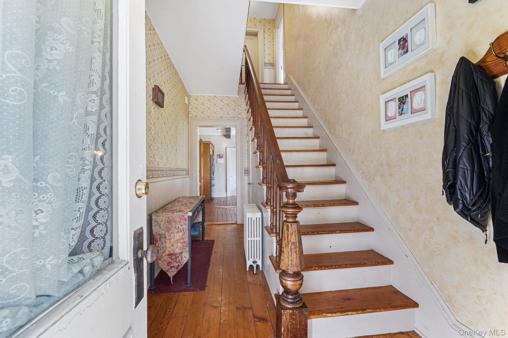 225 Spring Street thumbnail 6