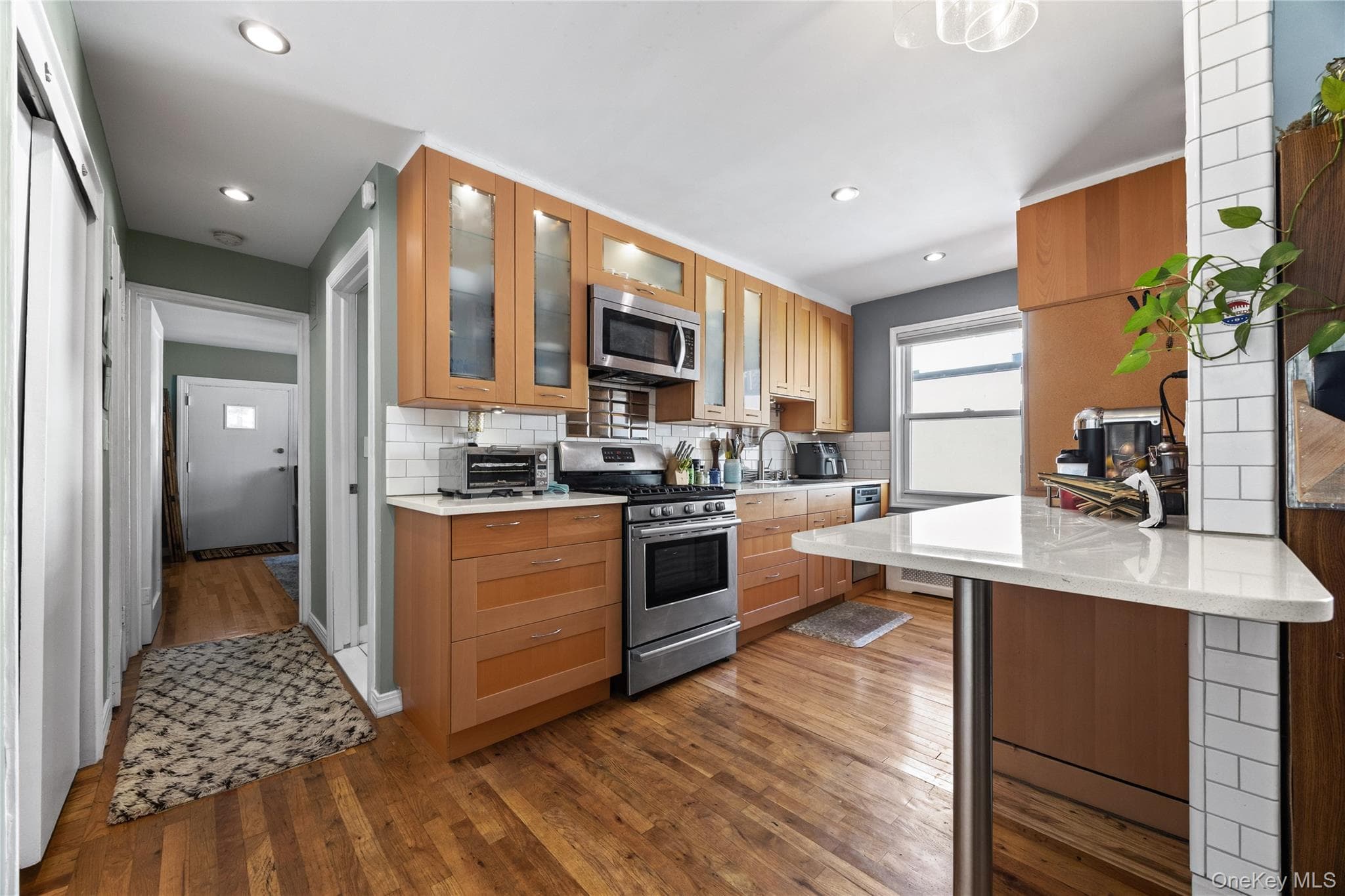 6299 Broadway Unit: C10 thumbnail 2