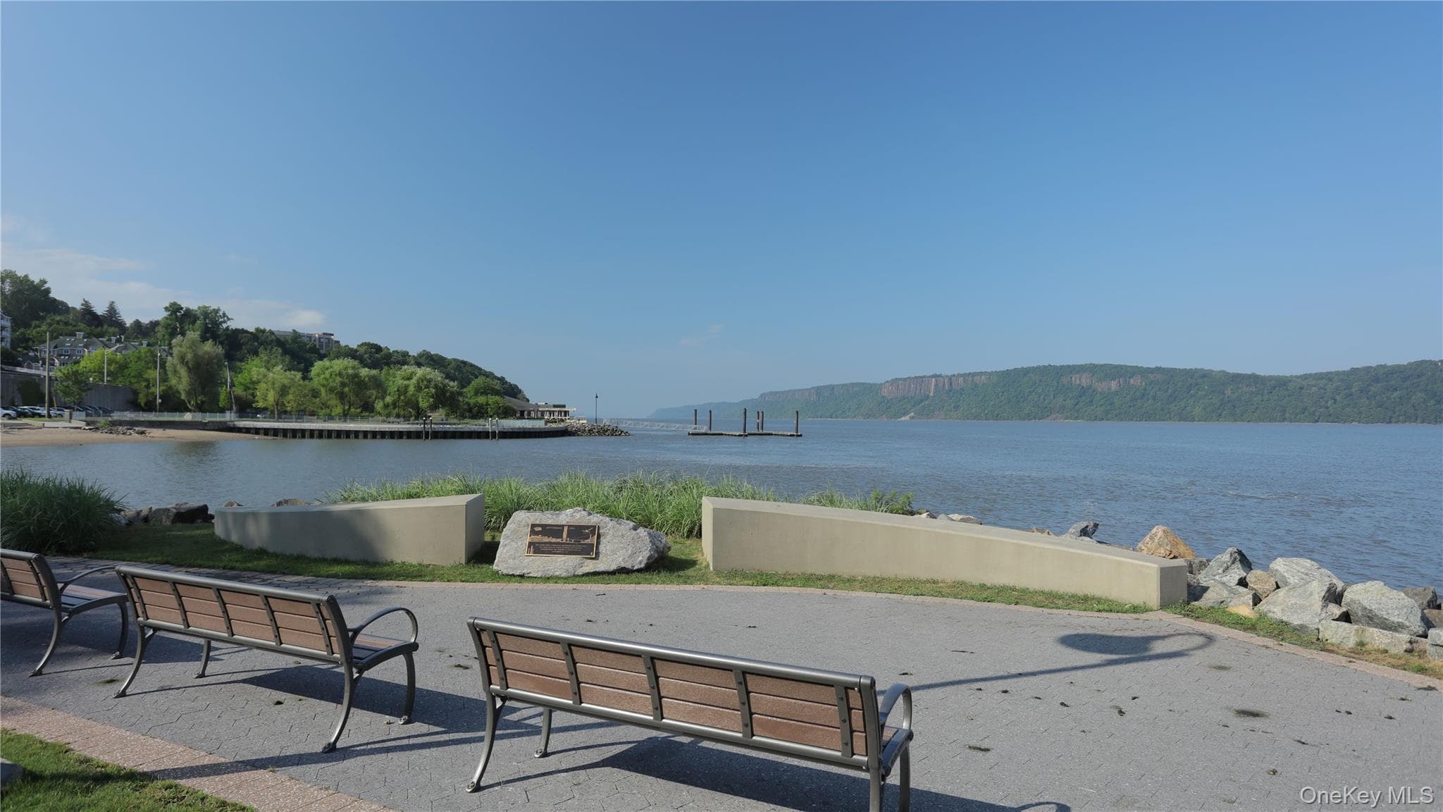 113 Beacon Hill Dr DR Unit: E25 thumbnail 26