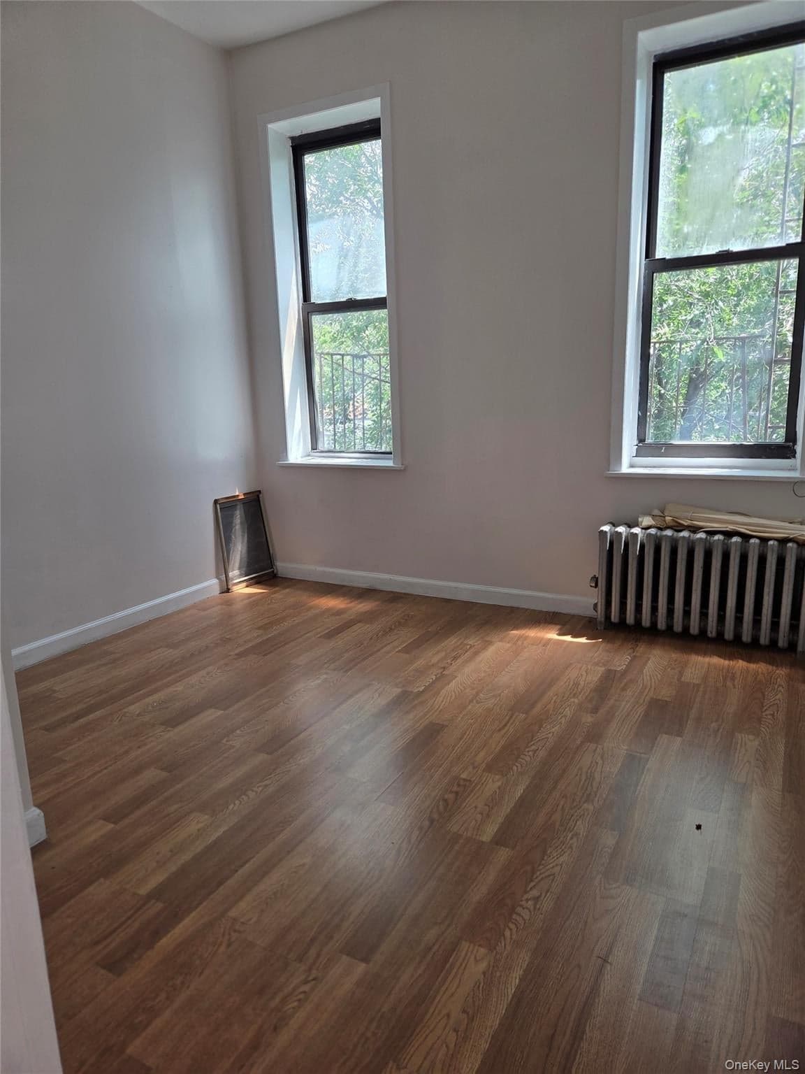 34-17 11th Street thumbnail 8