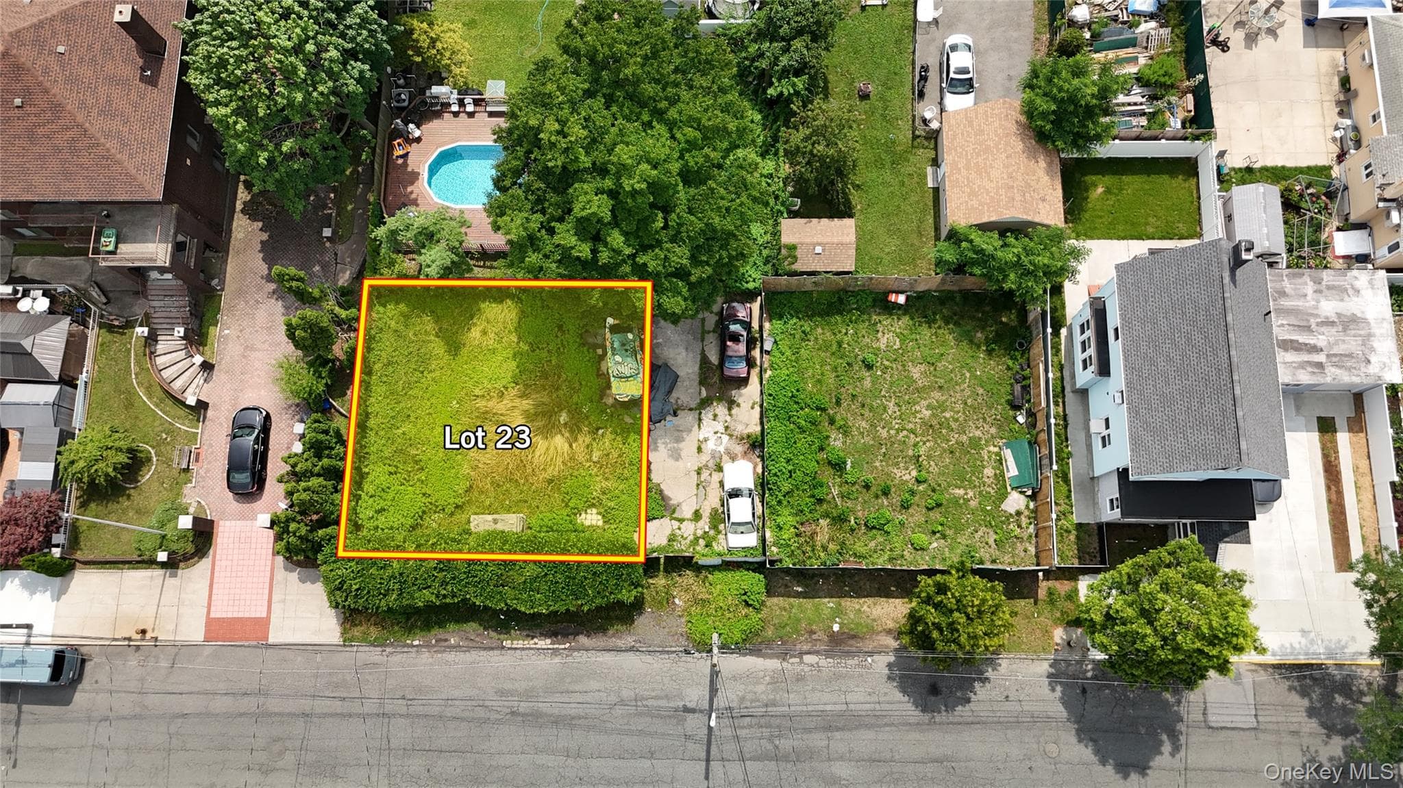 819 Dean Avenue photo 1