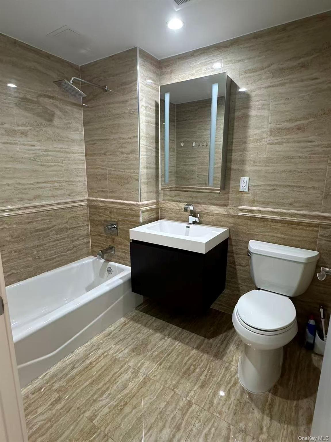 14238 37th Avenue Unit: 13D thumbnail 8
