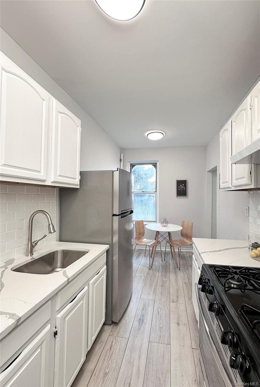 472 Gramatan Avenue Unit: 5R thumbnail 3