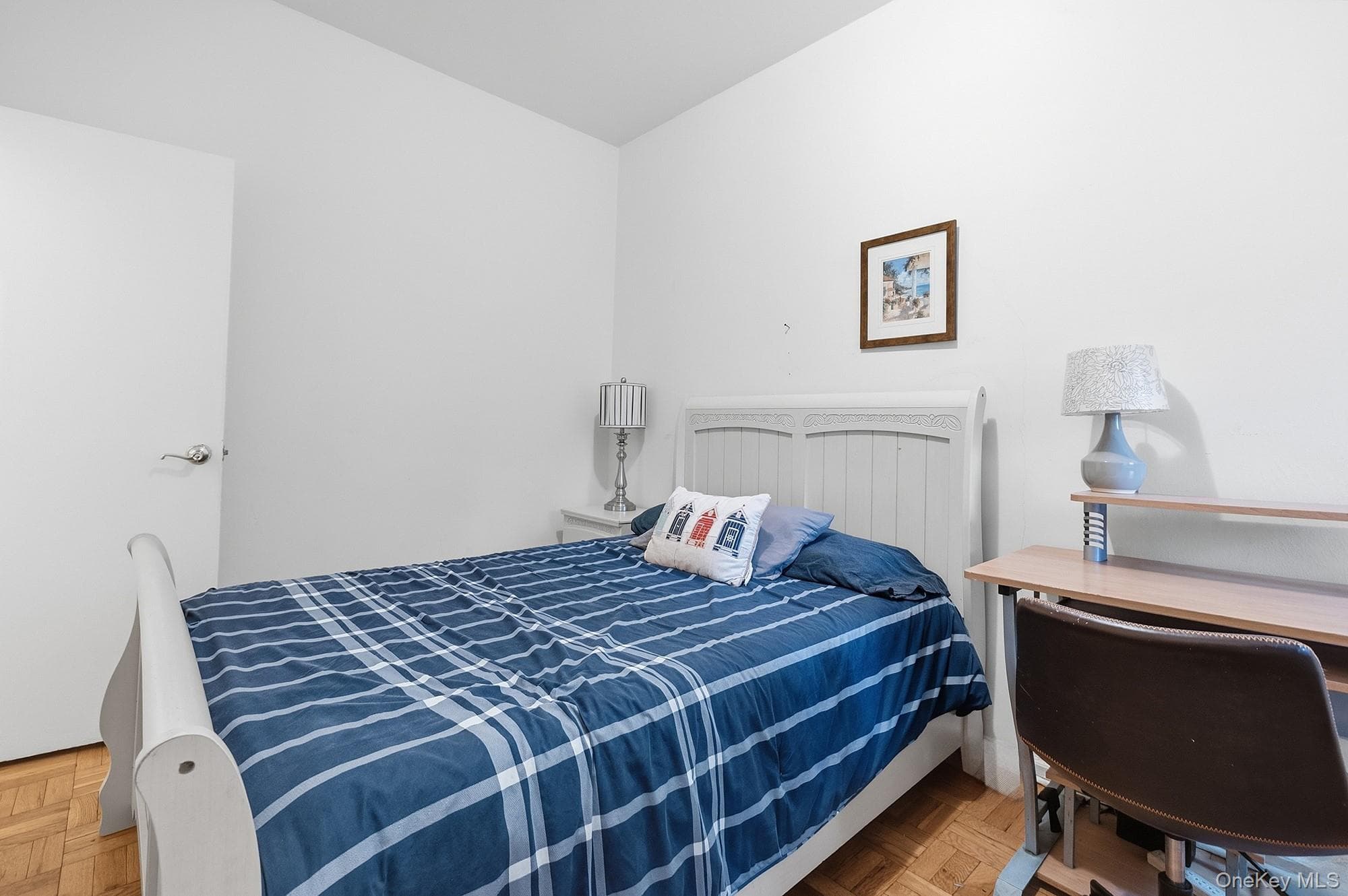 55 Knolls Crescent Unit: 1B thumbnail 13