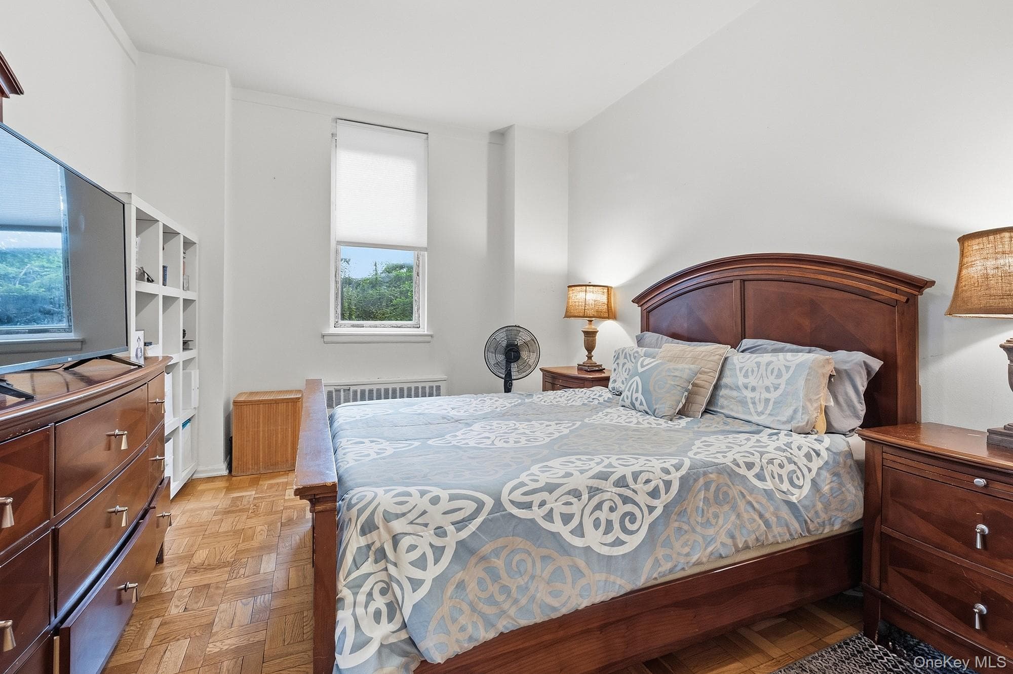 55 Knolls Crescent Unit: 1B thumbnail 14