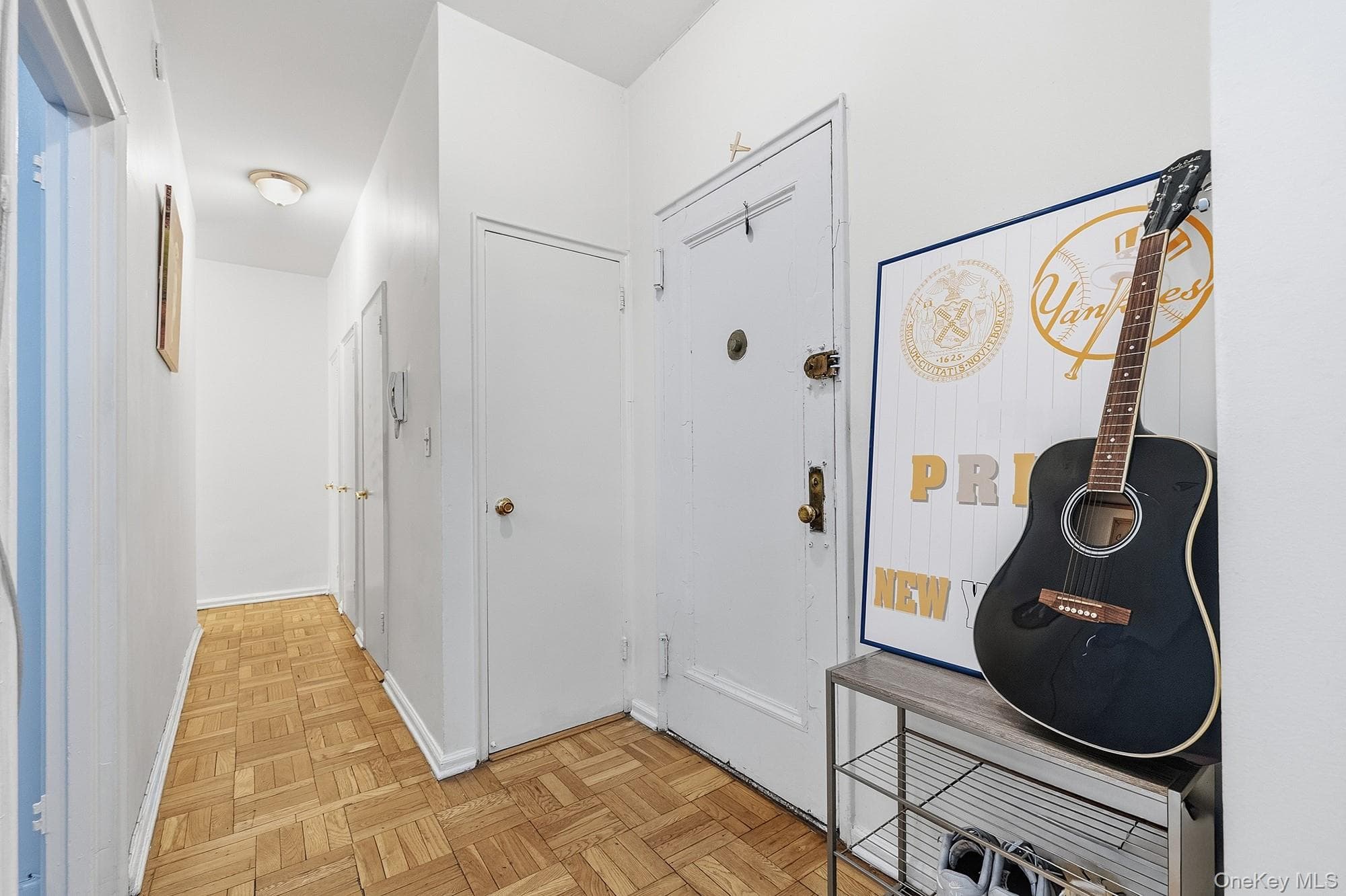 55 Knolls Crescent Unit: 1B thumbnail 2