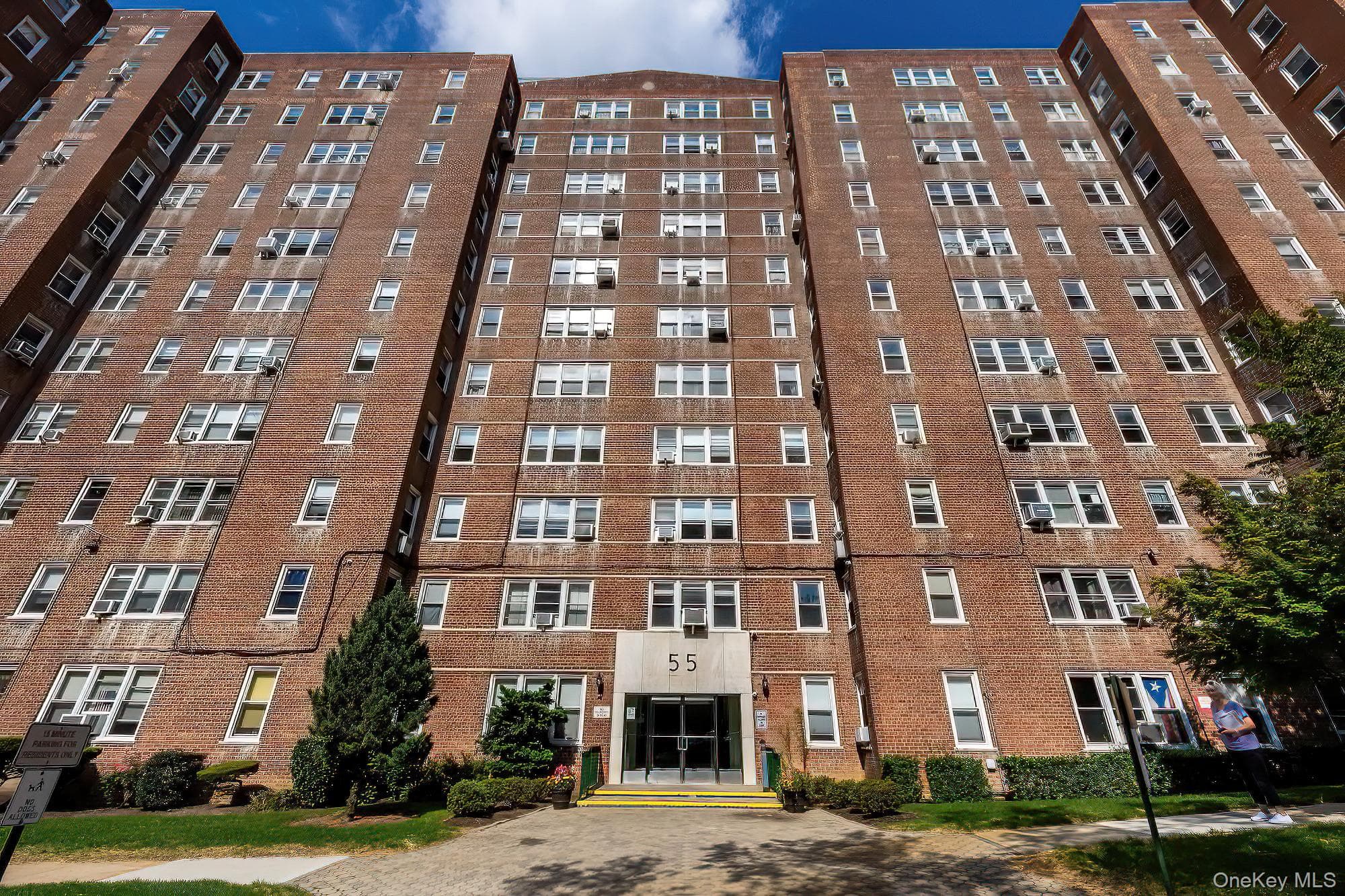 55 Knolls Crescent Unit: 1B thumbnail 22