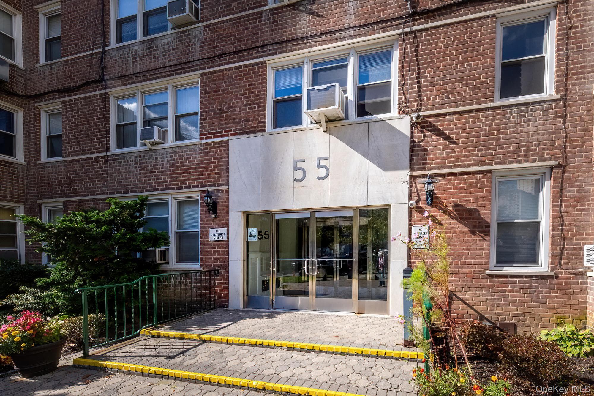 55 Knolls Crescent Unit: 1B thumbnail 20