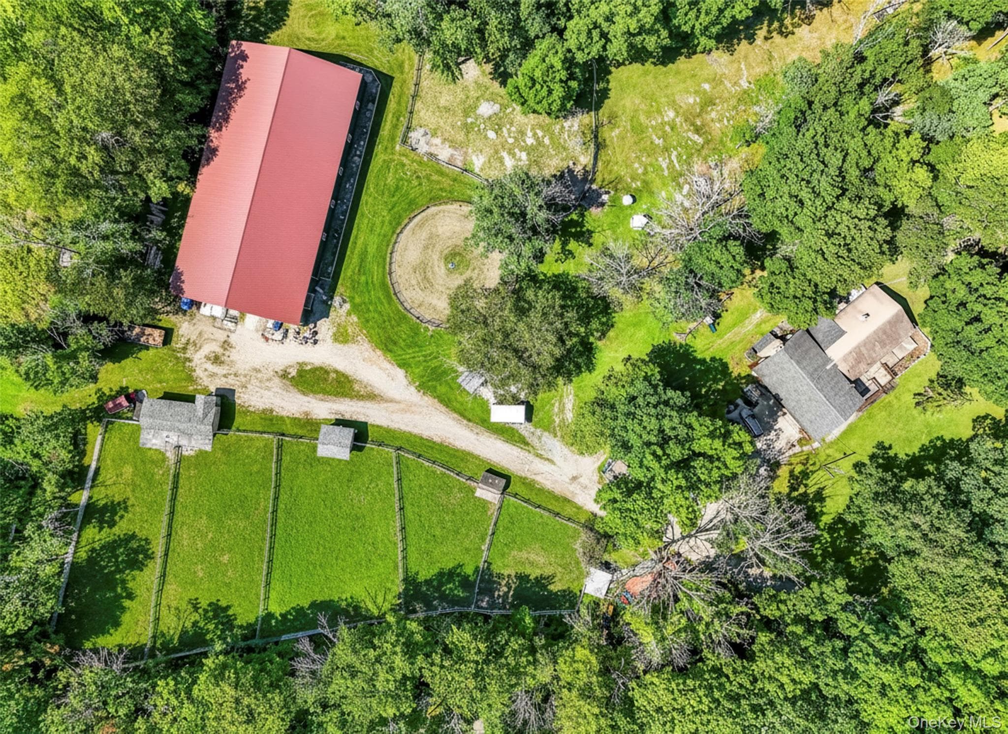 2536 Wingdale Mtn Road photo 1