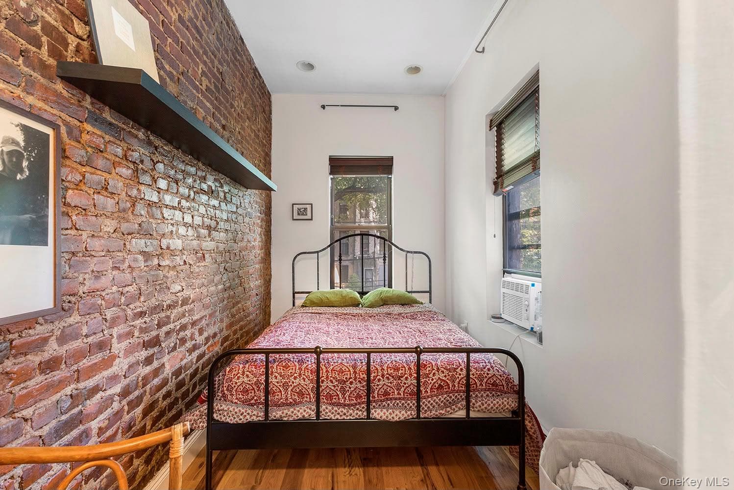 887 Lafayette Avenue thumbnail 18