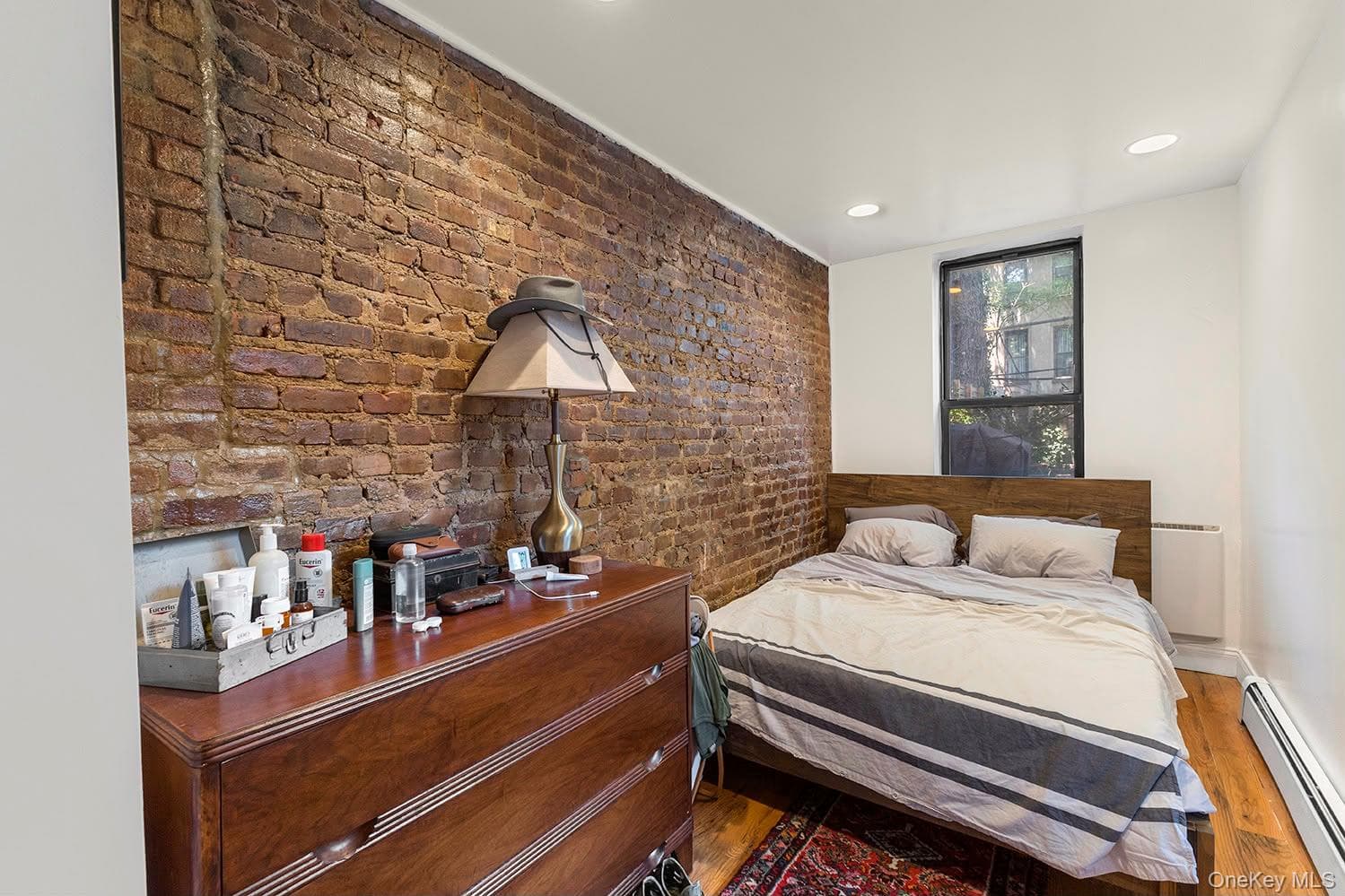 887 Lafayette Avenue thumbnail 25