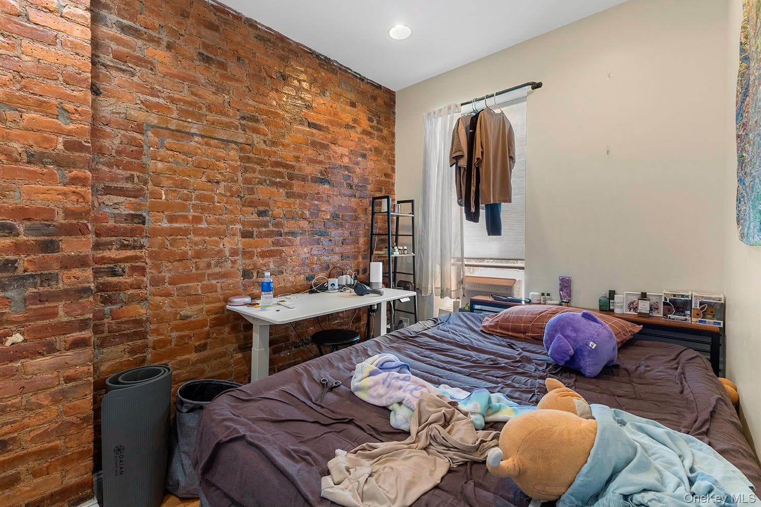 887 Lafayette Avenue thumbnail 12