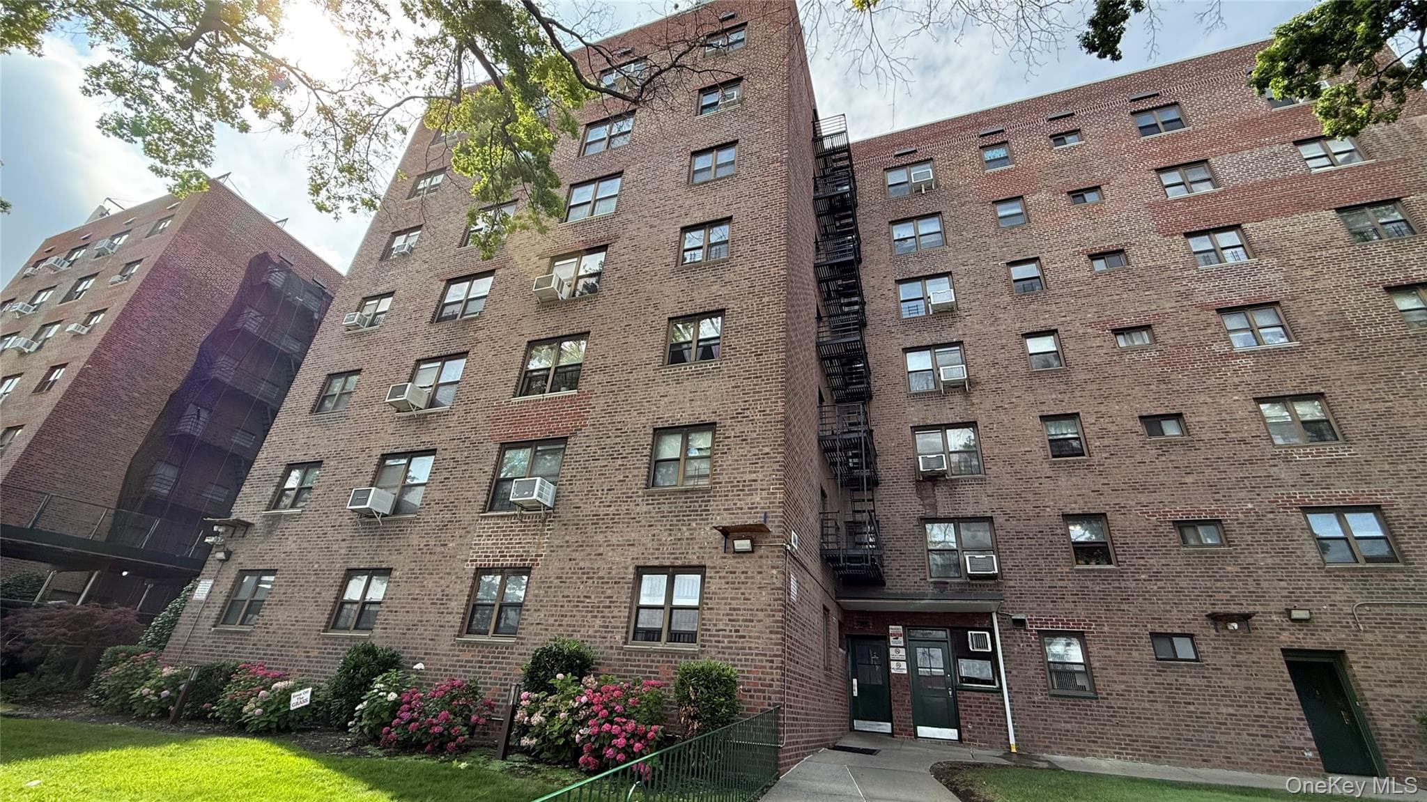 204-15 Foothill Ave. Ave Unit: #B56 thumbnail 5