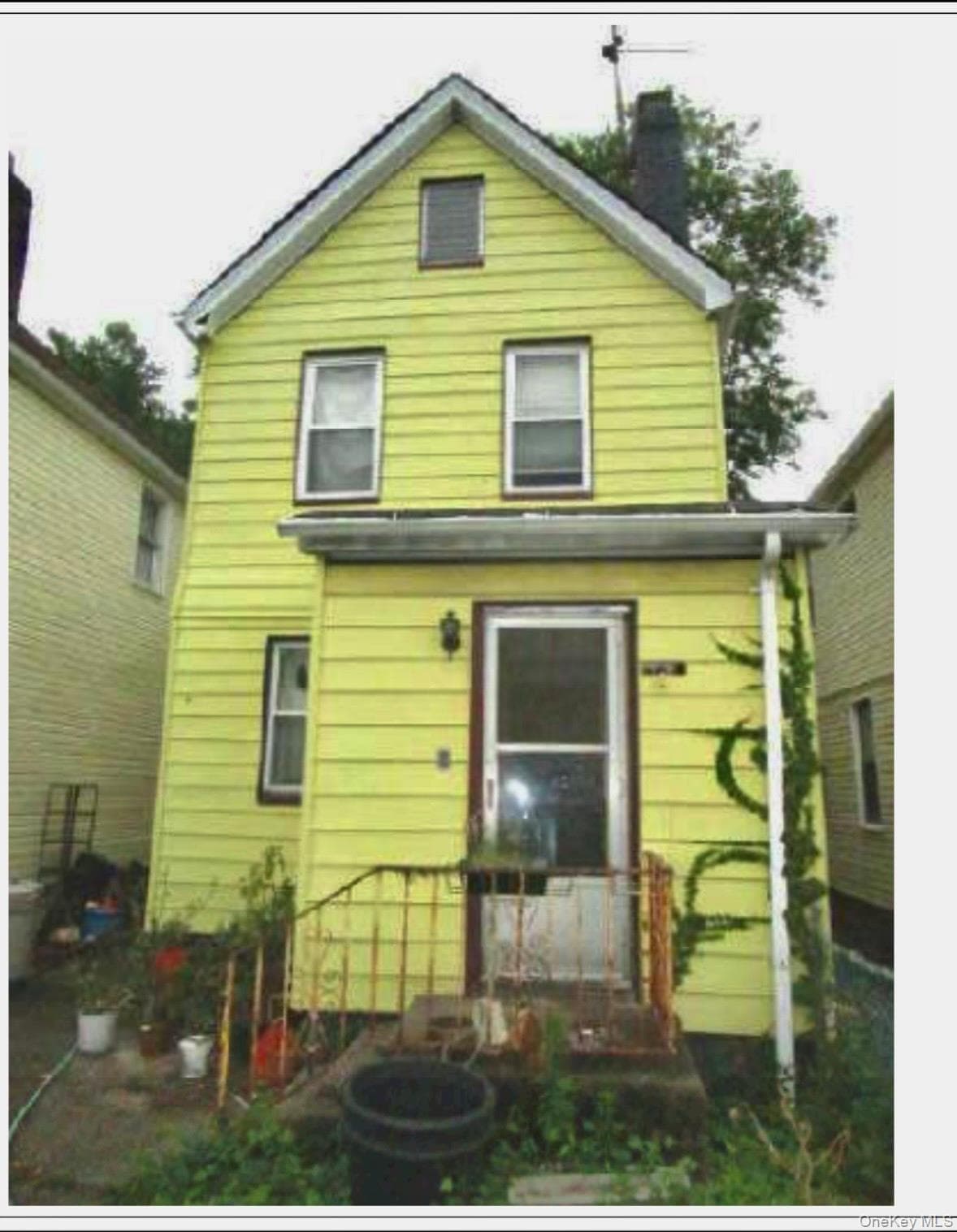 62-95 Austin Street thumbnail 2