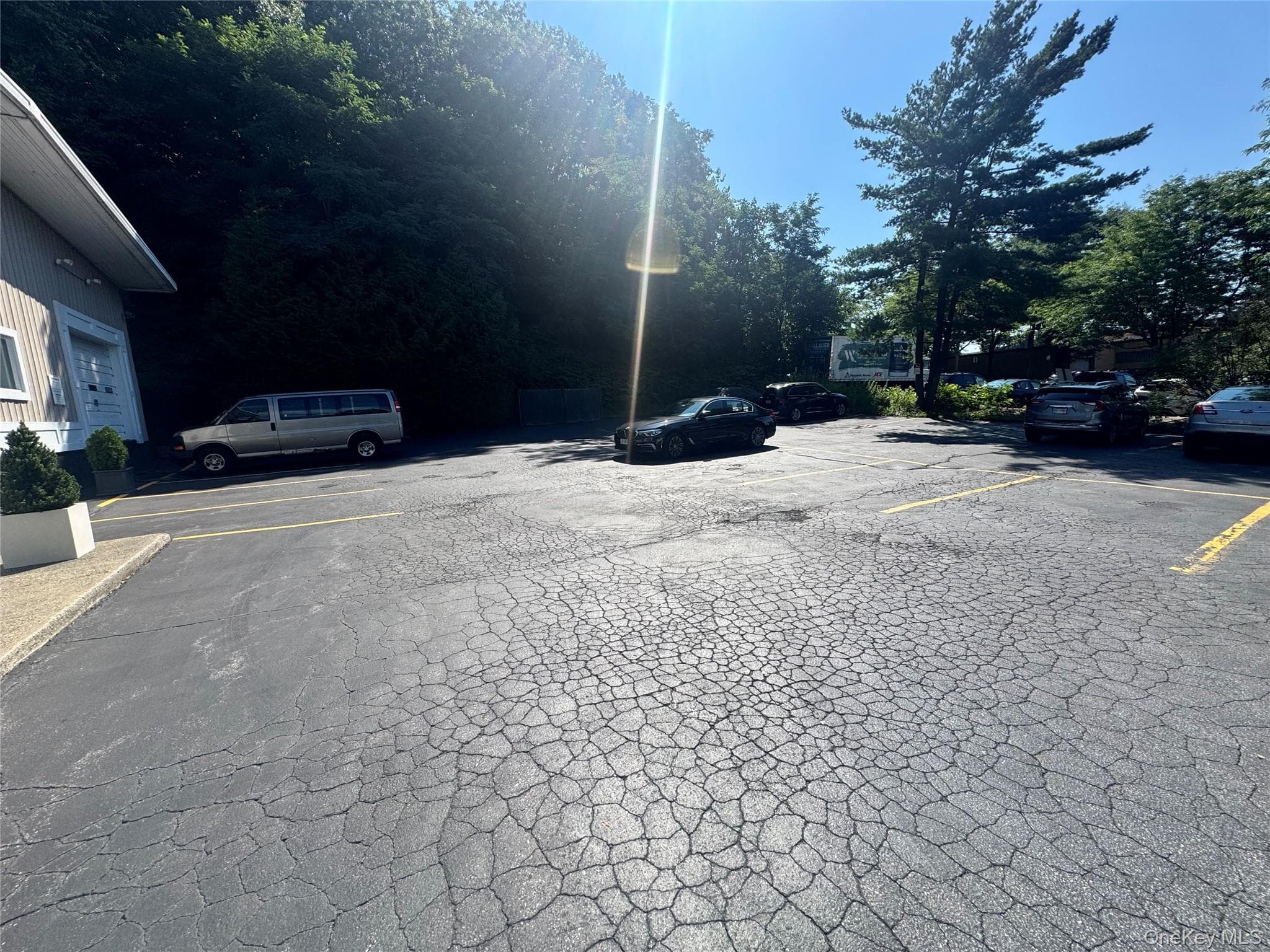 50 Virginia Road thumbnail 5