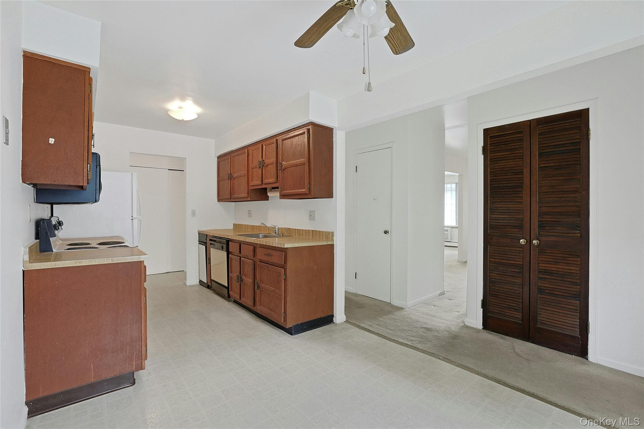 16 Foxwood Drive Unit: 8 thumbnail 19