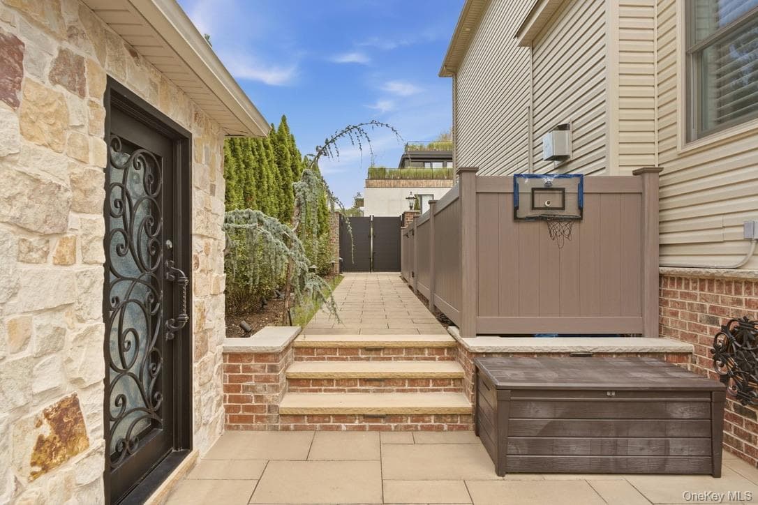 16 Belvedere Court thumbnail 45