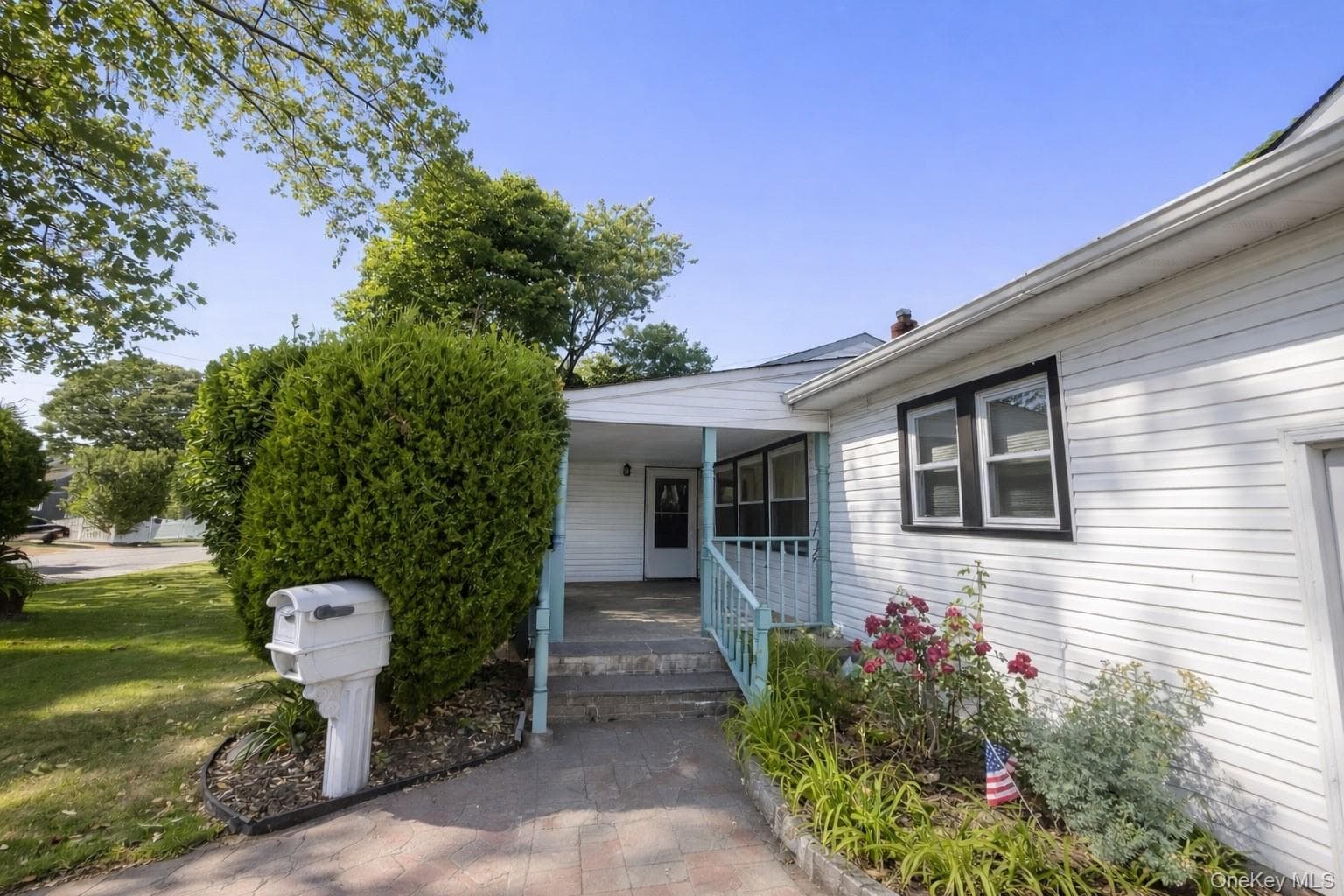 1327 Brooklyn Boulevard thumbnail 3