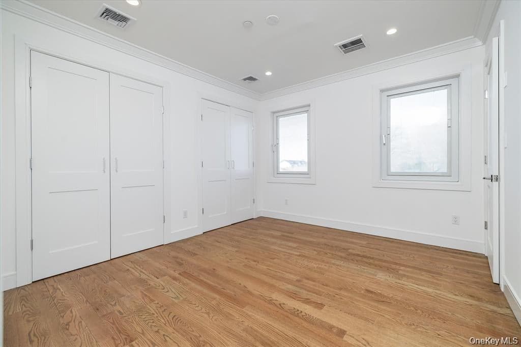 550 E Harrison Street thumbnail 14