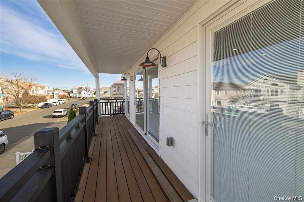 550 E Harrison Street thumbnail 33