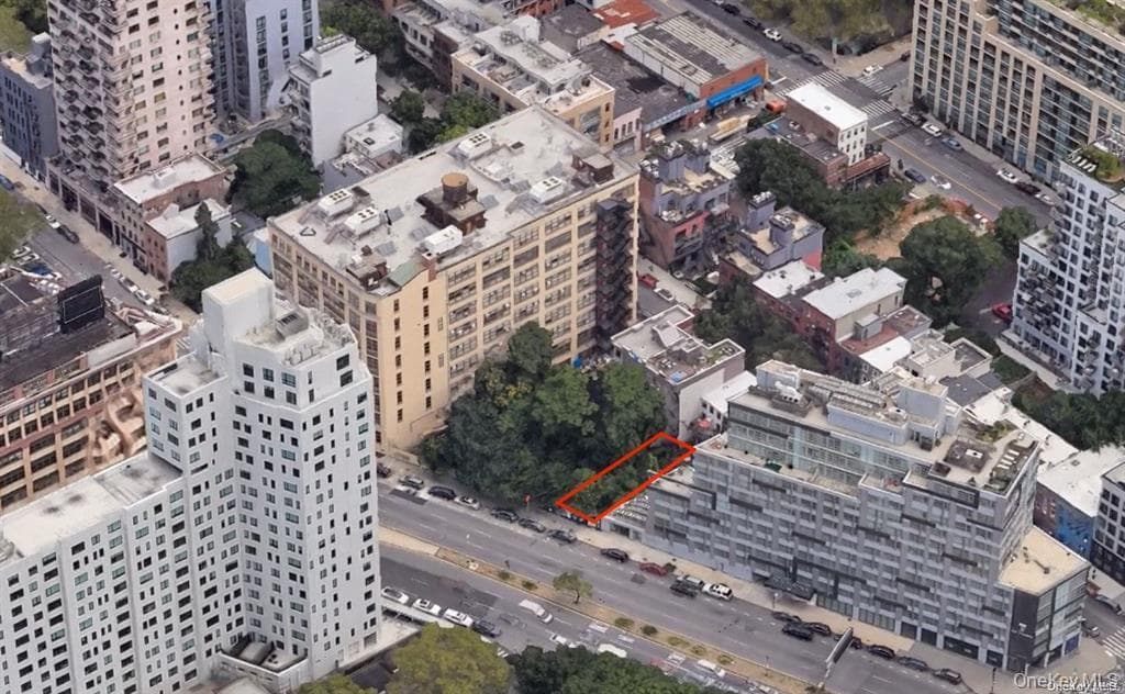 63 Flatbush Avenue Extension photo 1