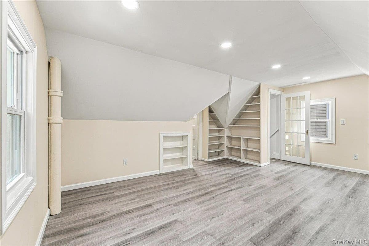 8402 Smedley Street thumbnail 23