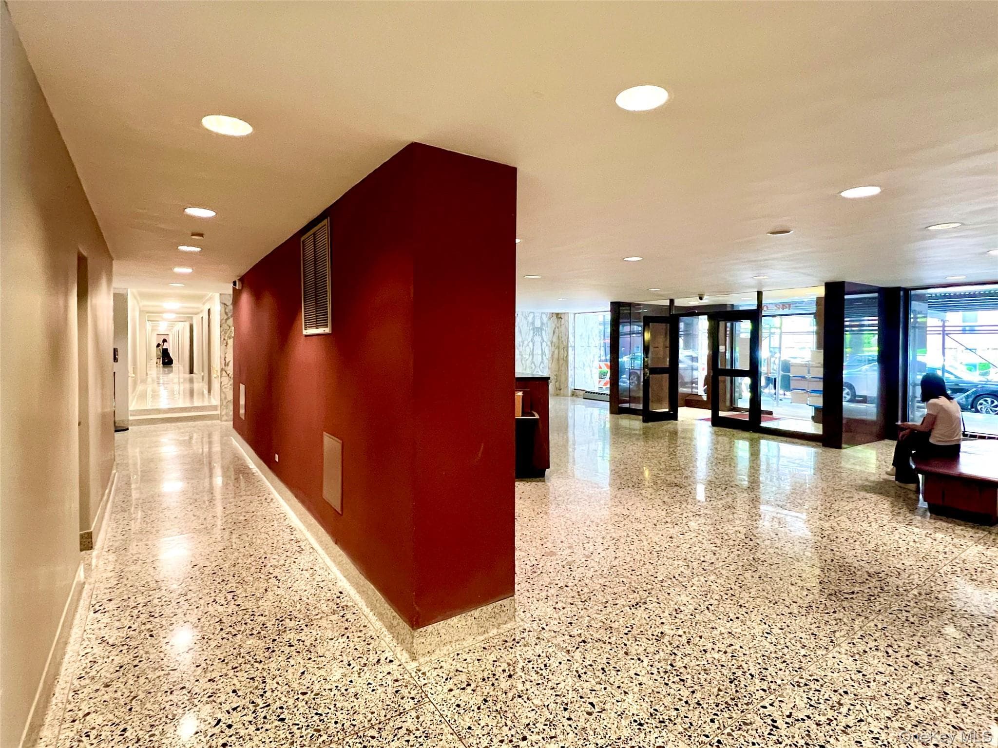 142-05 Roosevelt Avenue Unit: 301 thumbnail 9