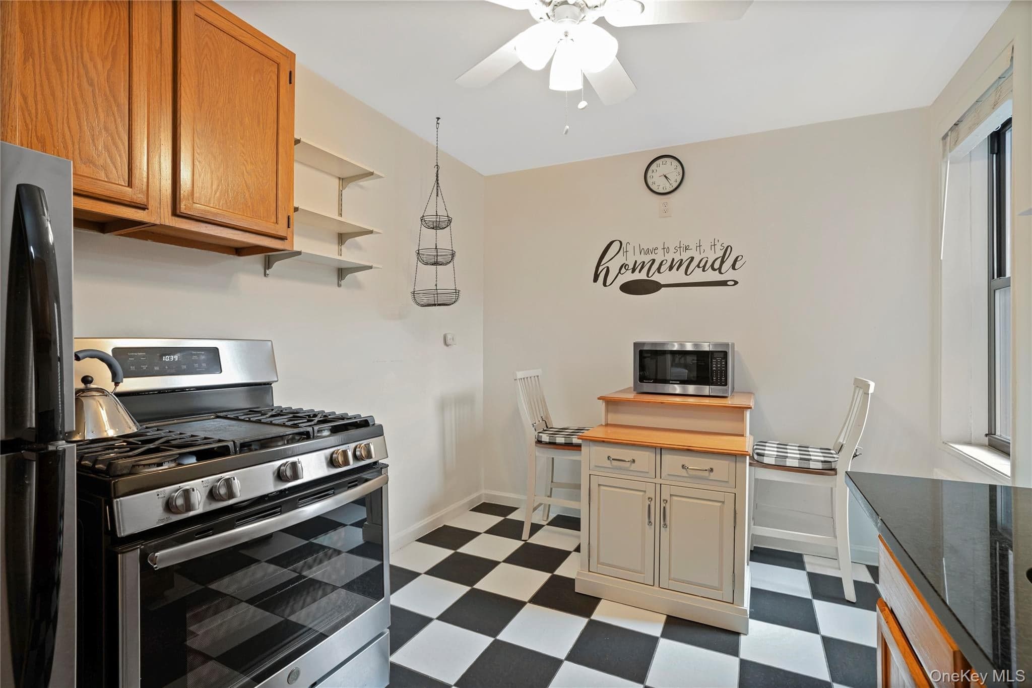 2271 Knapp Street Unit: 5D thumbnail 11