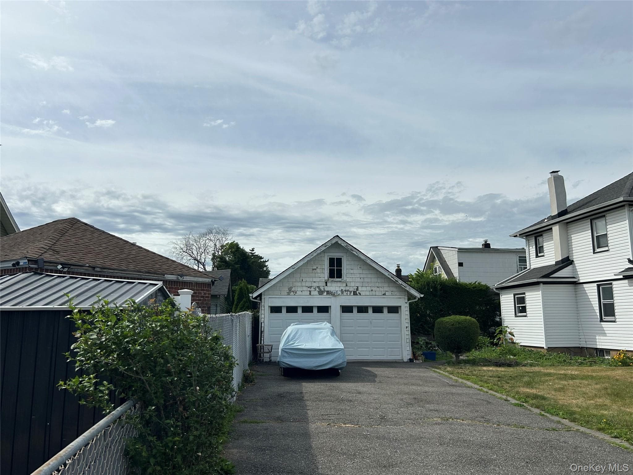 96 California Avenue thumbnail 3