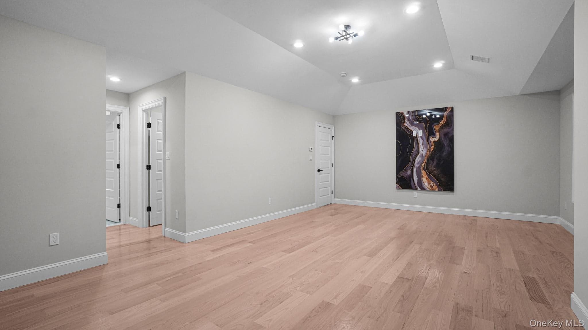 940 Southern Drive thumbnail 27