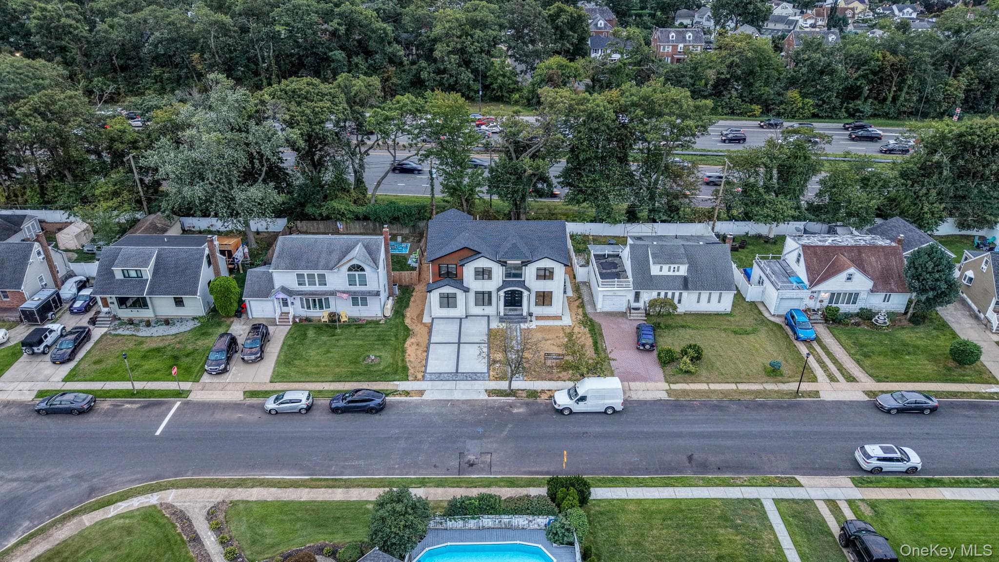 940 Southern Drive thumbnail 40