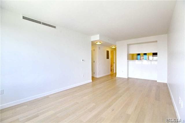 13835 39th Avenue Unit: 12L thumbnail 3